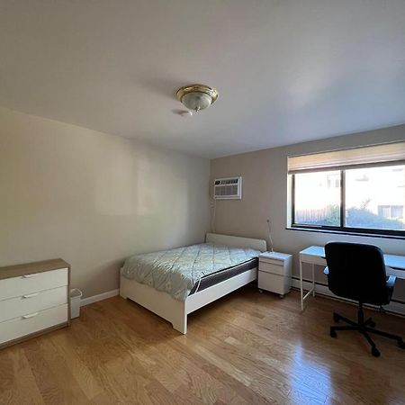 Private Room In A Grand House Βοστώνη Εξωτερικό φωτογραφία