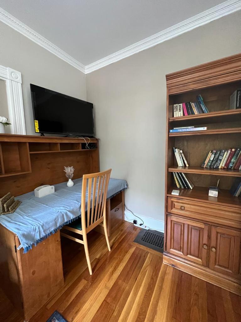 Private Room In A Grand House Βοστώνη Εξωτερικό φωτογραφία
